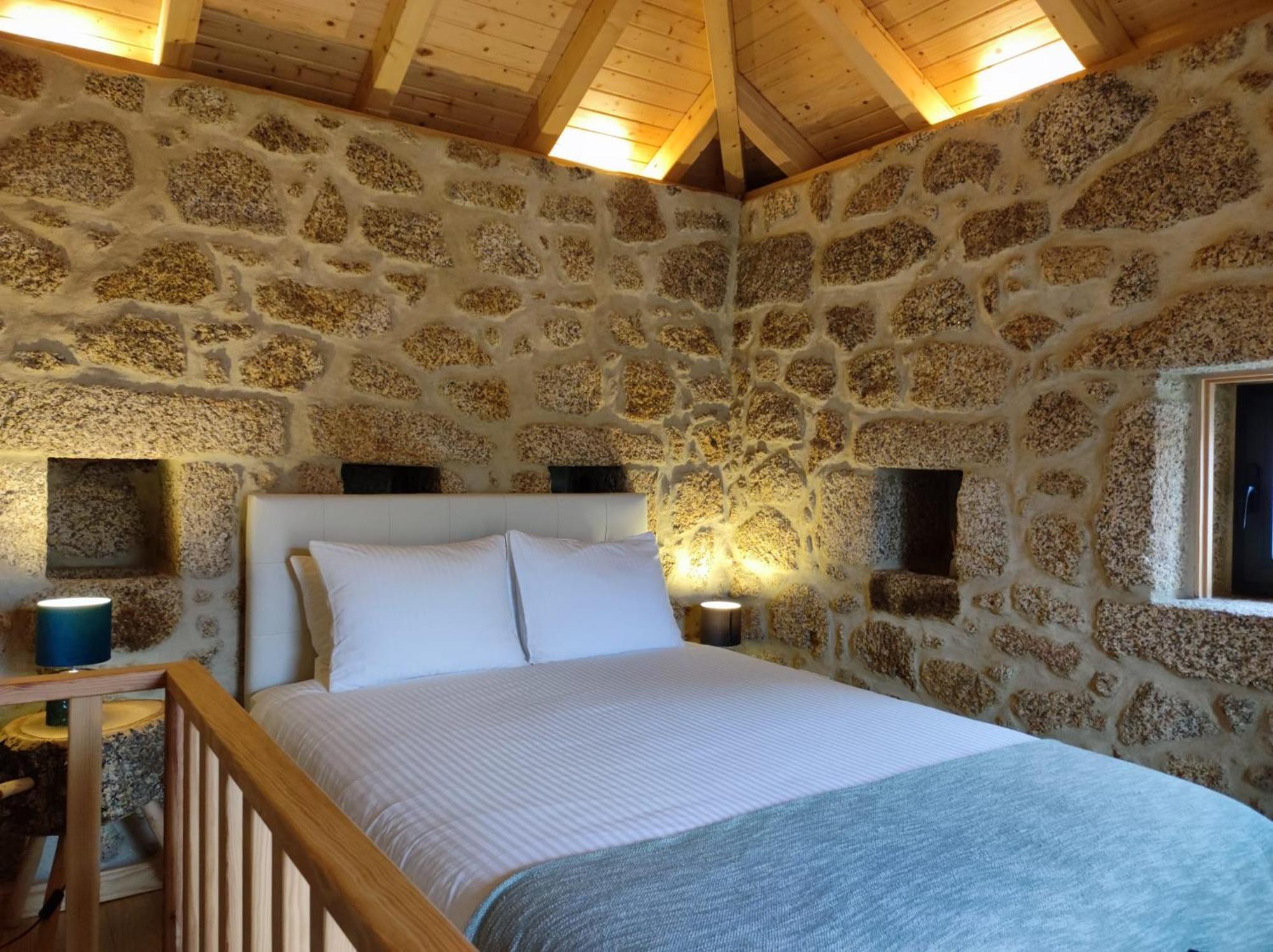 Quinta De Sao Pedro De Vir-A-Corca Em Monsanto Bed & Breakfast Екстериор снимка