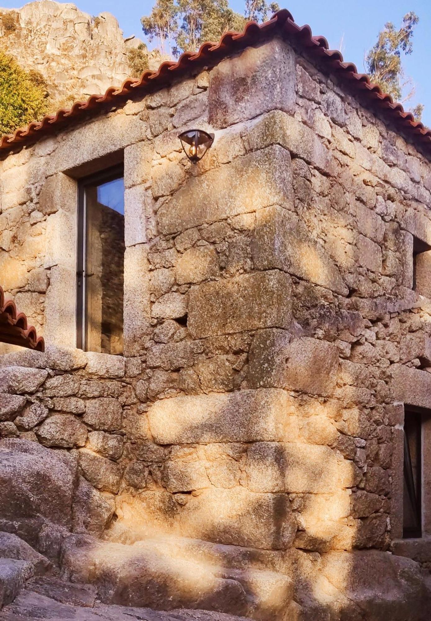 Quinta De Sao Pedro De Vir-A-Corca Em Monsanto Bed & Breakfast Екстериор снимка